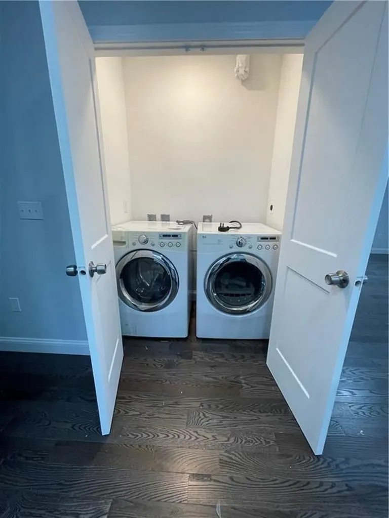 14 Sherwood Street Providence RI 02908