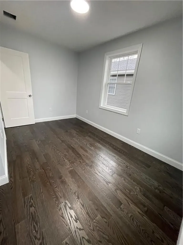 14 Sherwood Street Providence RI 02908