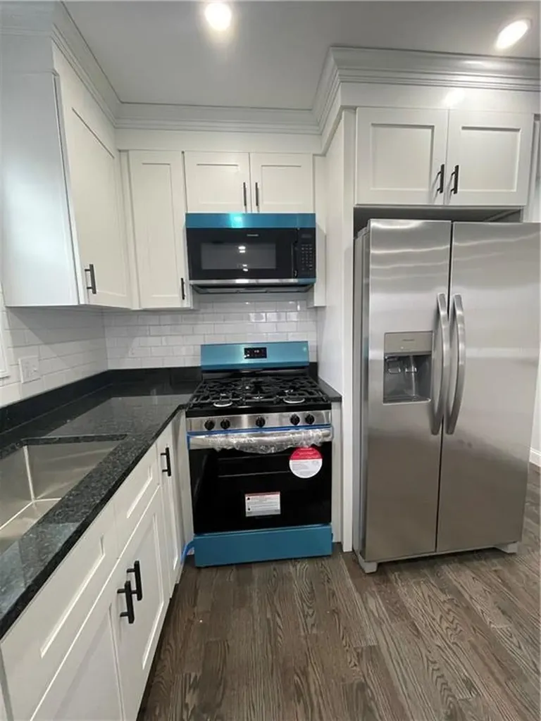 14 Sherwood Street Providence RI 02908