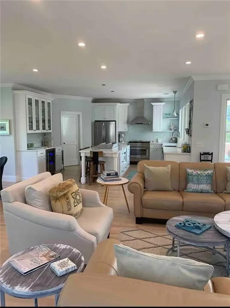 46 Ottawa Trail Narragansett RI 02882