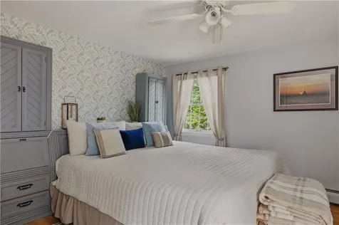 11 Carol Avenue Bristol RI 02809