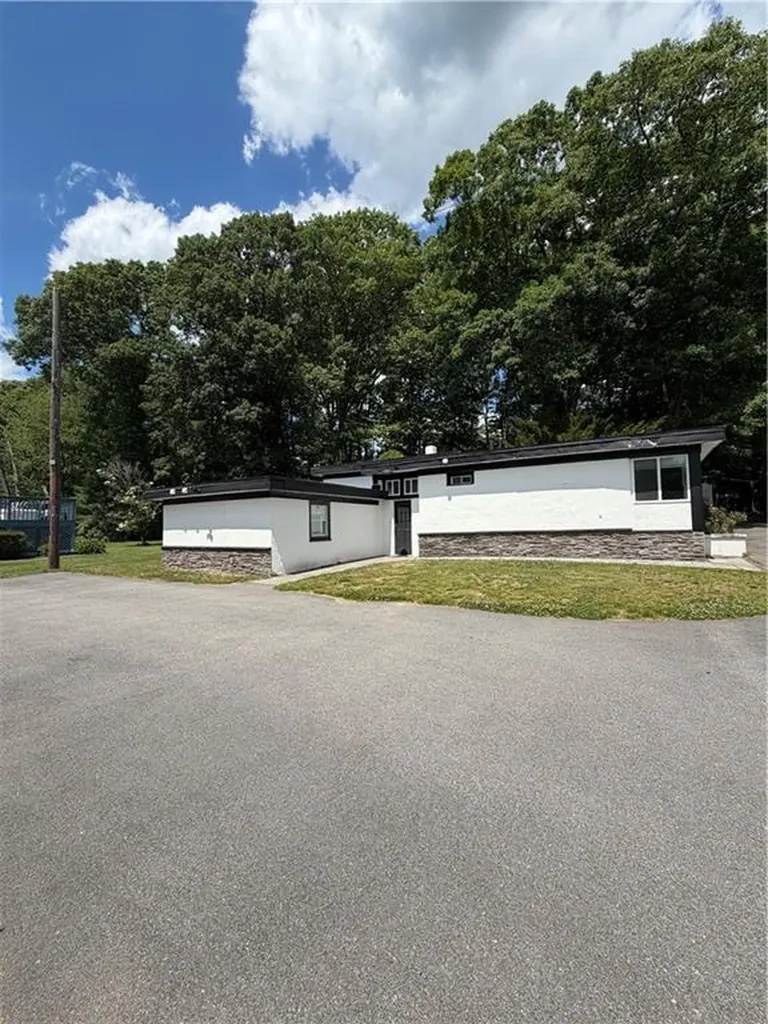 35 Fenwood Avenue Smithfield RI 02917