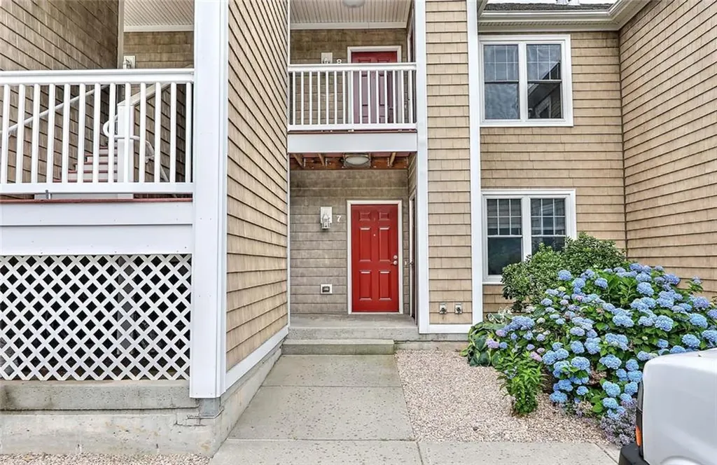 70 Turner Street Warwick RI 02886