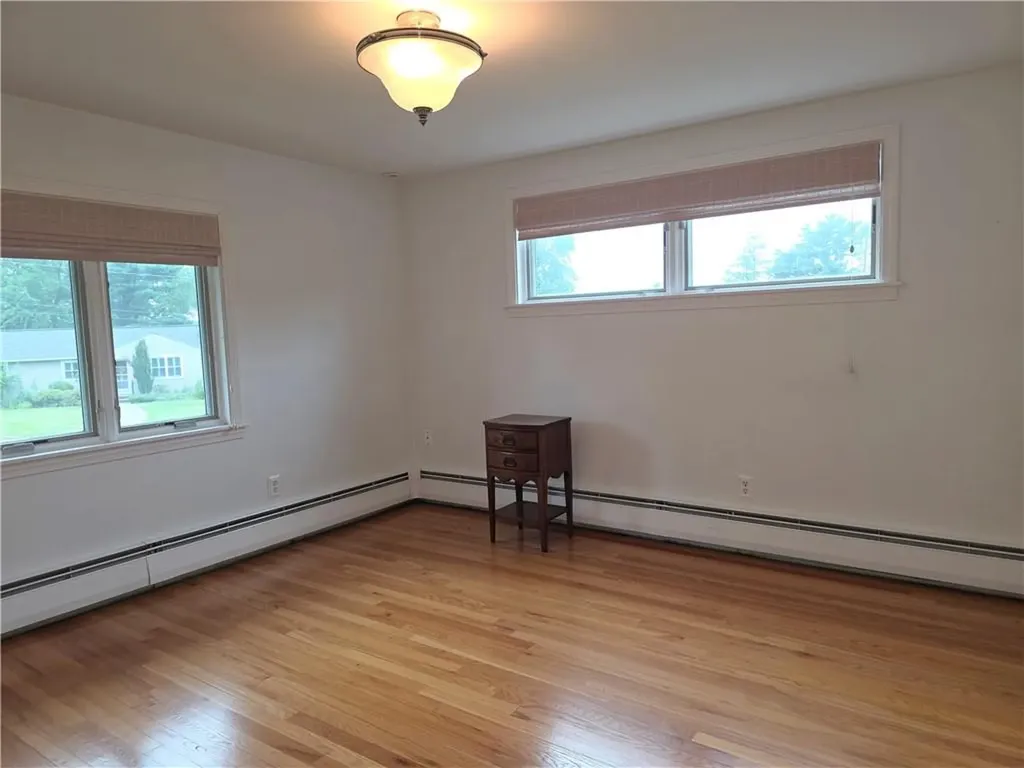 40 Russet Way Cranston RI 02920