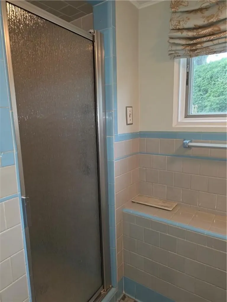 40 Russet Way Cranston RI 02920