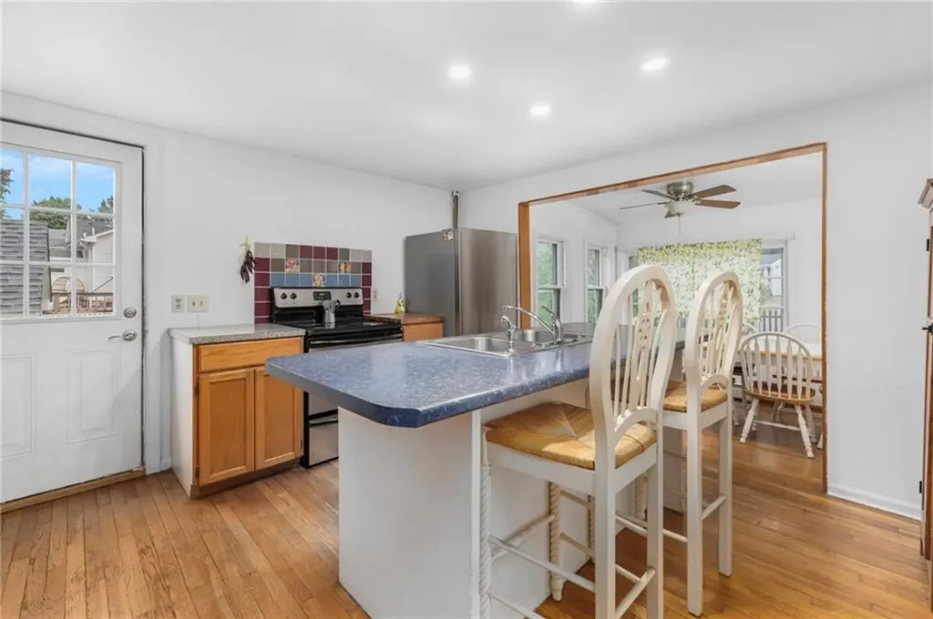 73 Beech Avenue Cranston RI 02910