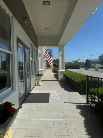 3030 East Main Road Portsmouth RI 02871