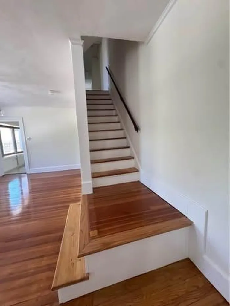2249 Cranston Street Cranston RI 02920