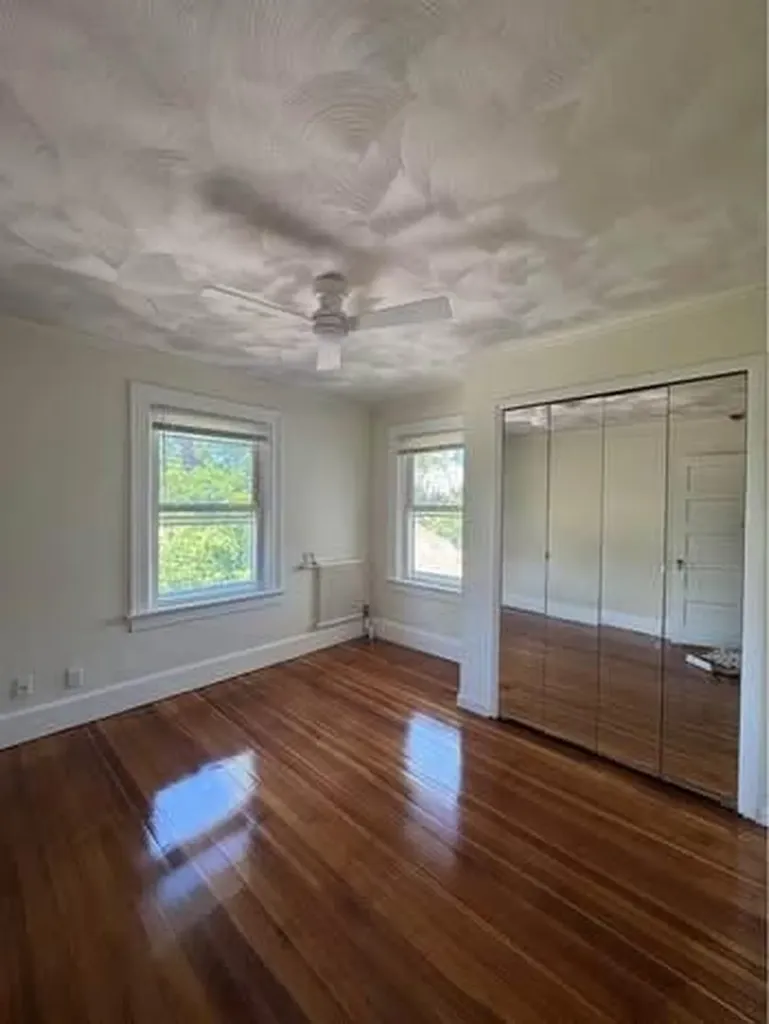 2249 Cranston Street Cranston RI 02920