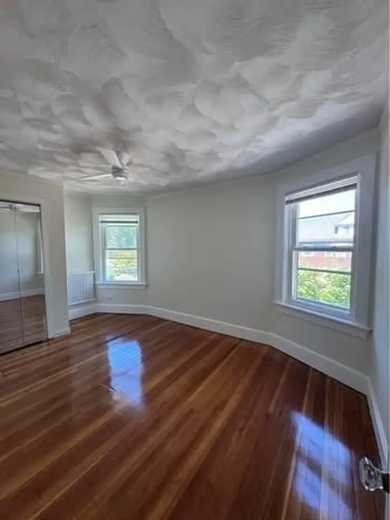 2249 Cranston Street Cranston RI 02920