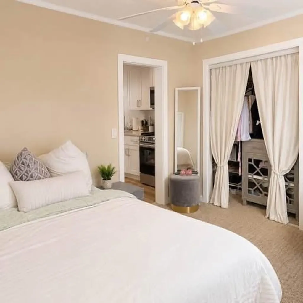 2249 Cranston Street Cranston RI 02920