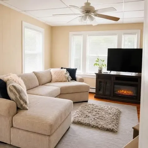 2249 Cranston Street Cranston RI 02920