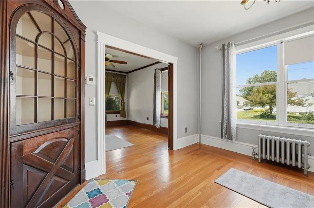 236 Becker Avenue East Providence RI 02915