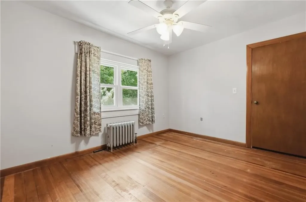 236 Becker Avenue East Providence RI 02915