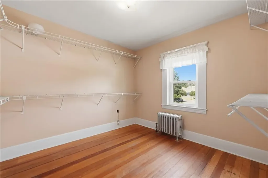 236 Becker Avenue East Providence RI 02915