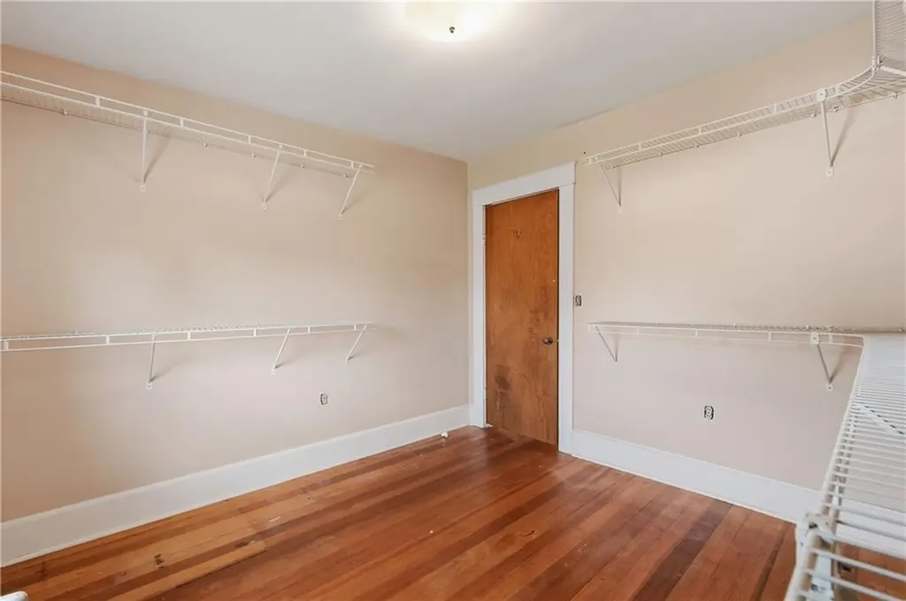236 Becker Avenue East Providence RI 02915