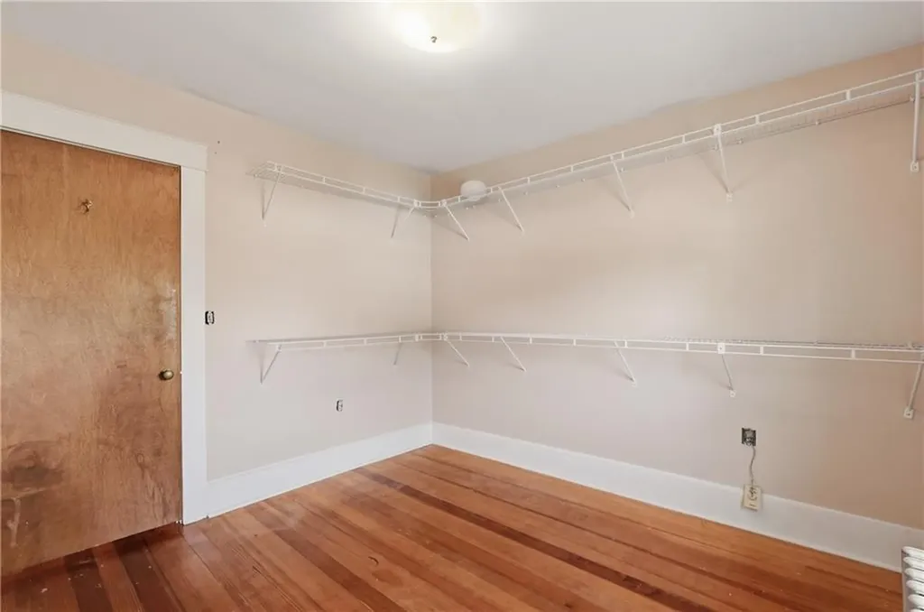 236 Becker Avenue East Providence RI 02915