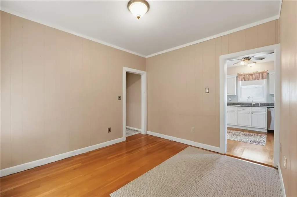 236 Becker Avenue East Providence RI 02915
