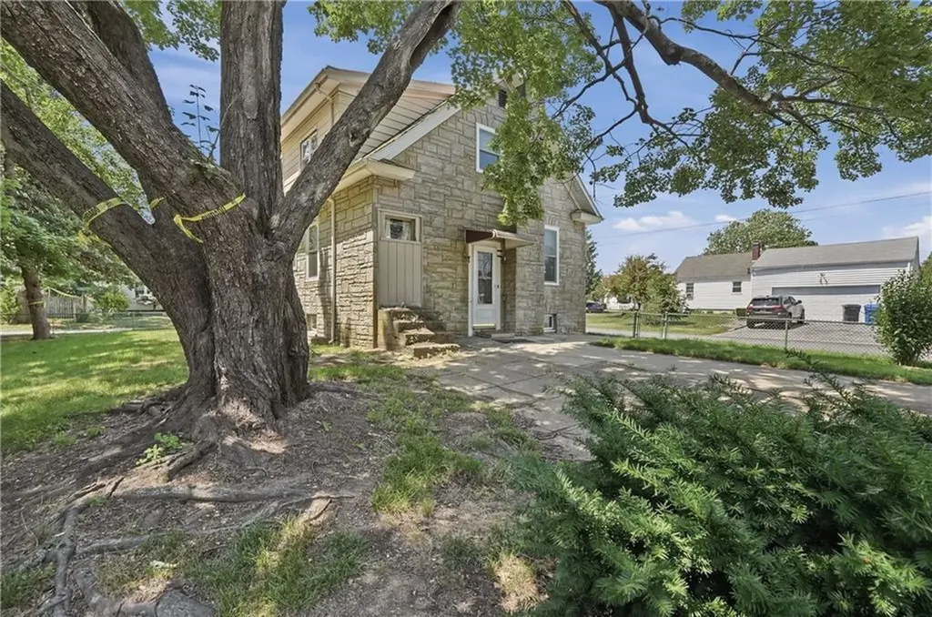 236 Becker Avenue East Providence RI 02915