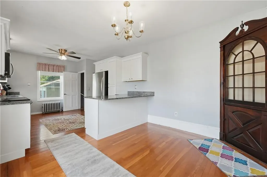 236 Becker Avenue East Providence RI 02915