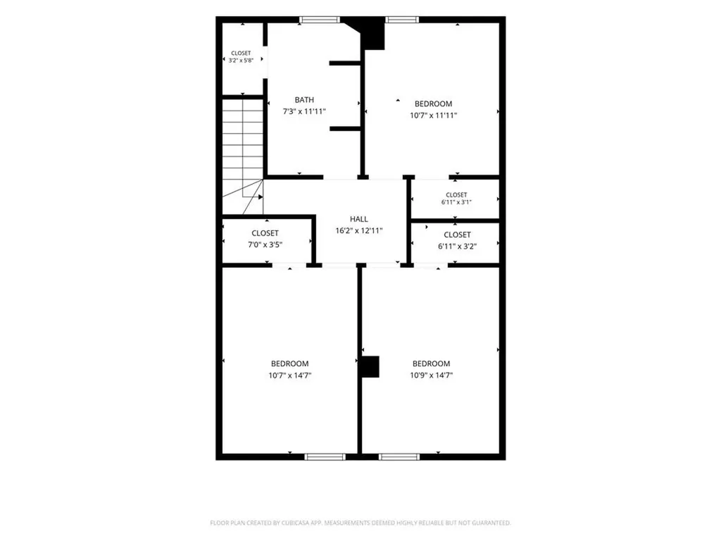 24 Pond Avenue Newport RI 02840