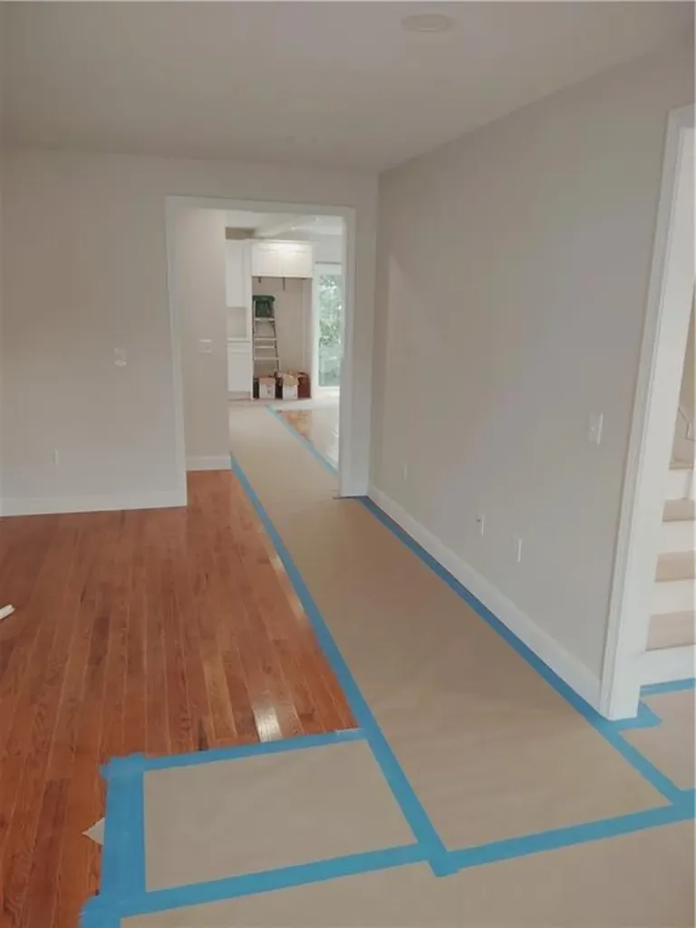 27 Hoppin Avenue East Providence RI 02915