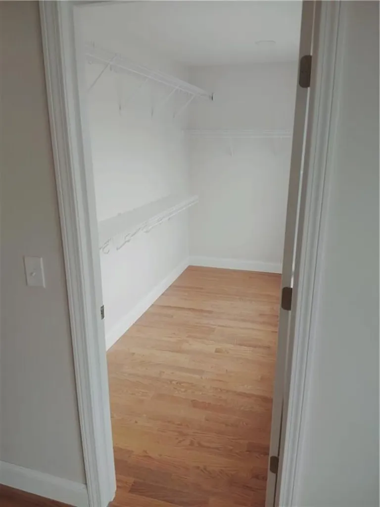 27 Hoppin Avenue East Providence RI 02915