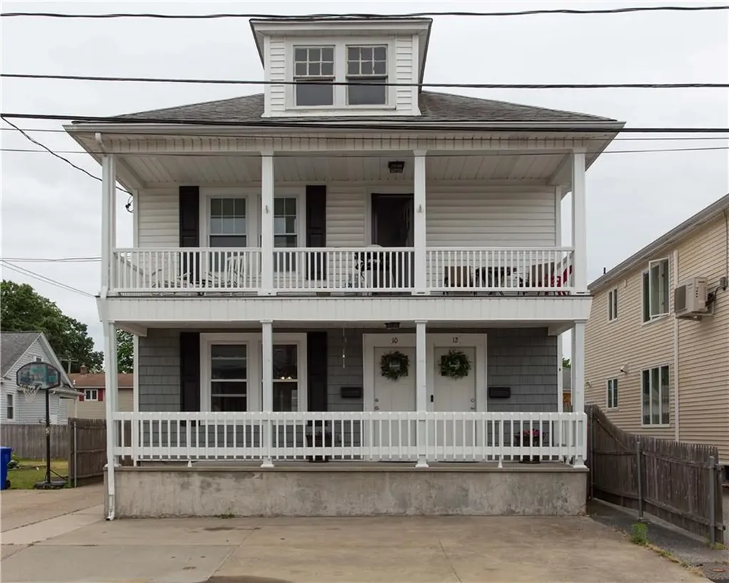 10 Island Avenue East Providence RI 02916