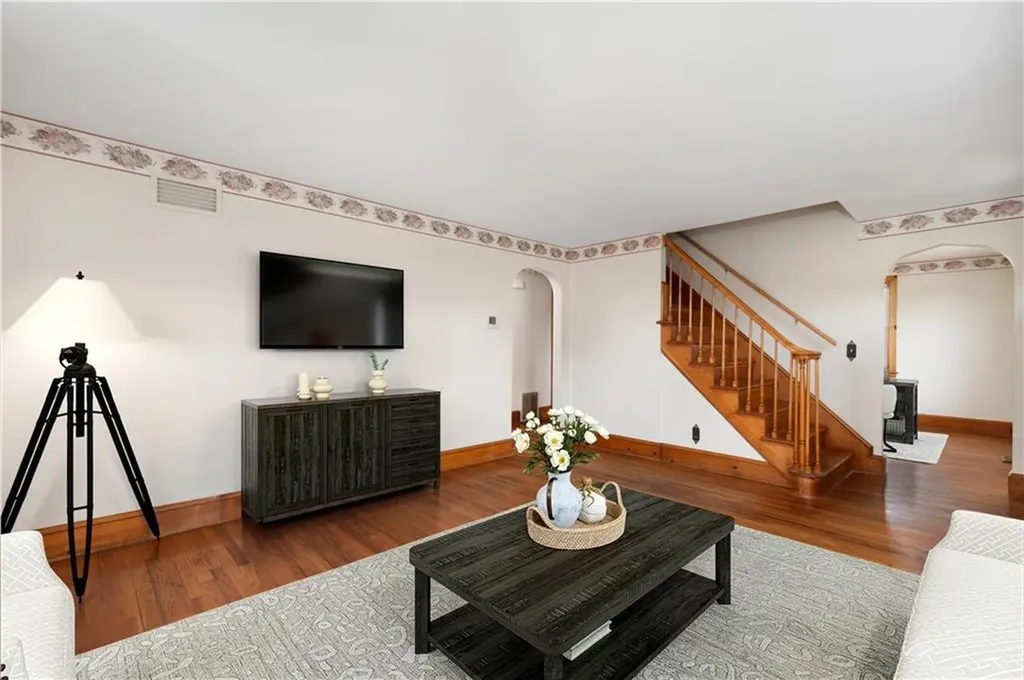 23 Fatima Drive Bristol RI 02809