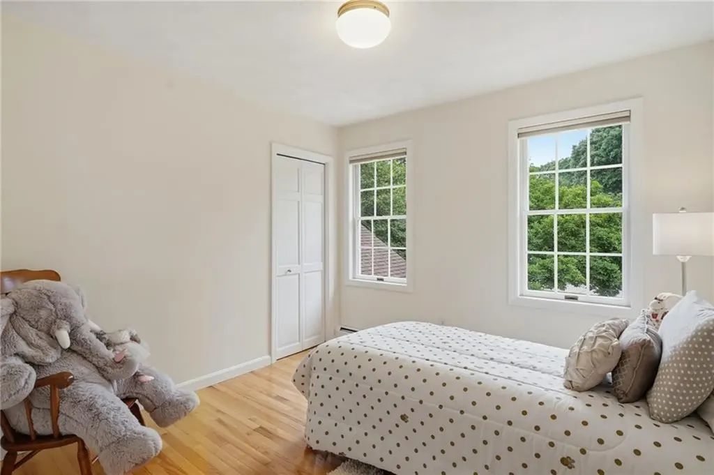 136 Holly Hills Lane North Kingstown RI 02874