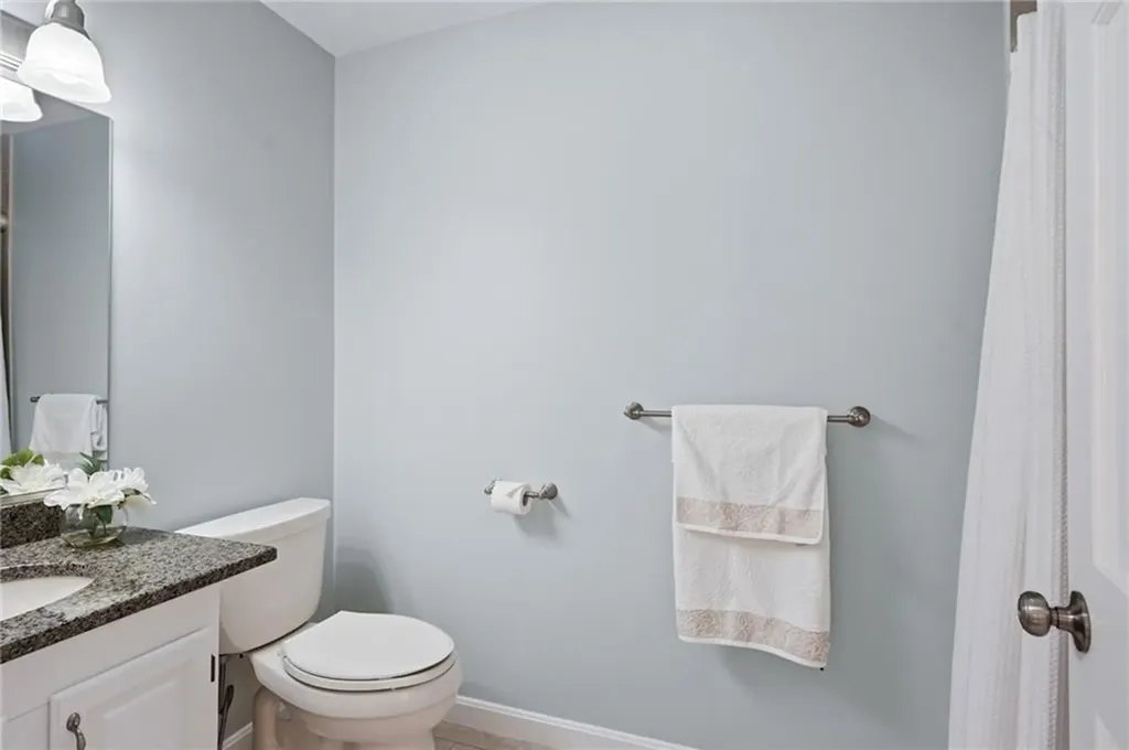 136 Holly Hills Lane North Kingstown RI 02874