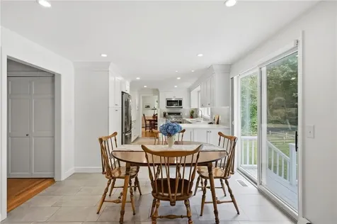 136 Holly Hills Lane North Kingstown RI 02874