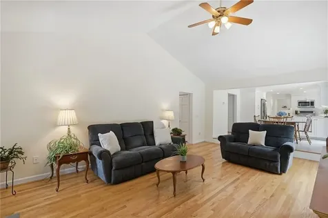 136 Holly Hills Lane North Kingstown RI 02874