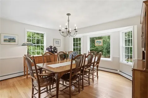 136 Holly Hills Lane North Kingstown RI 02874