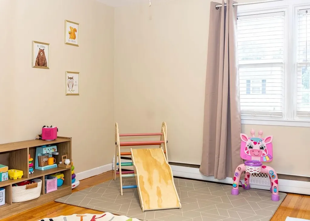 57 Bolton Street Cranston RI 02920