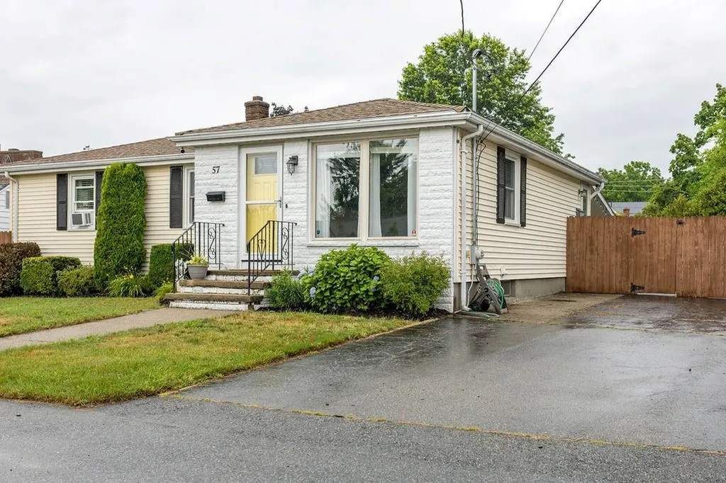 57 Bolton Street Cranston RI 02920