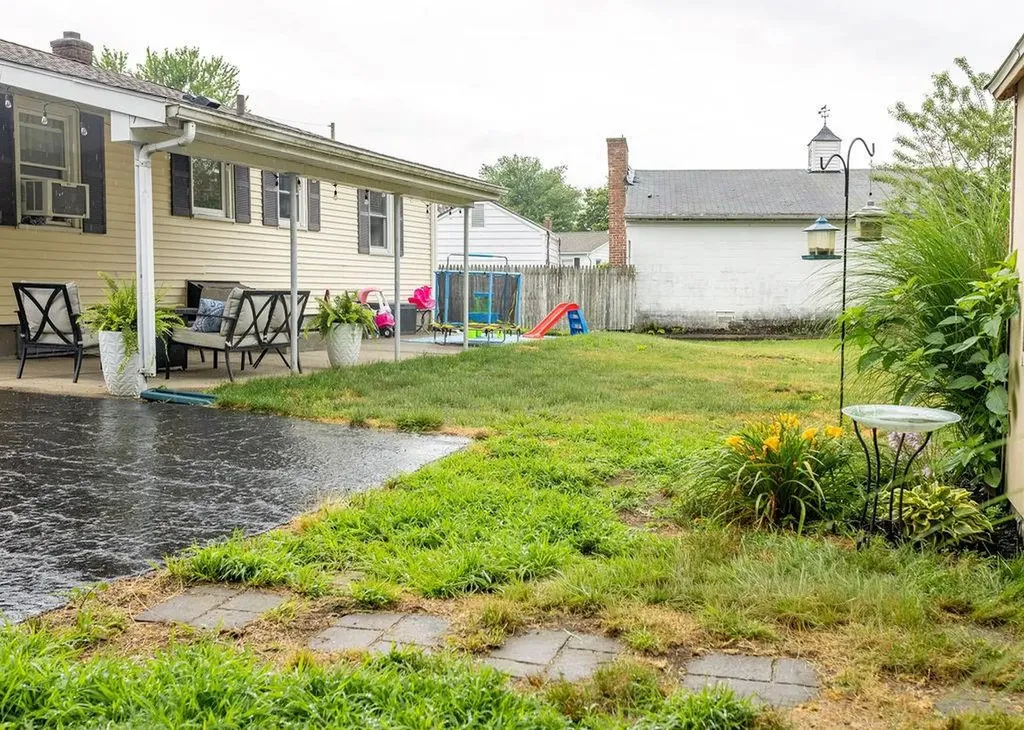 57 Bolton Street Cranston RI 02920