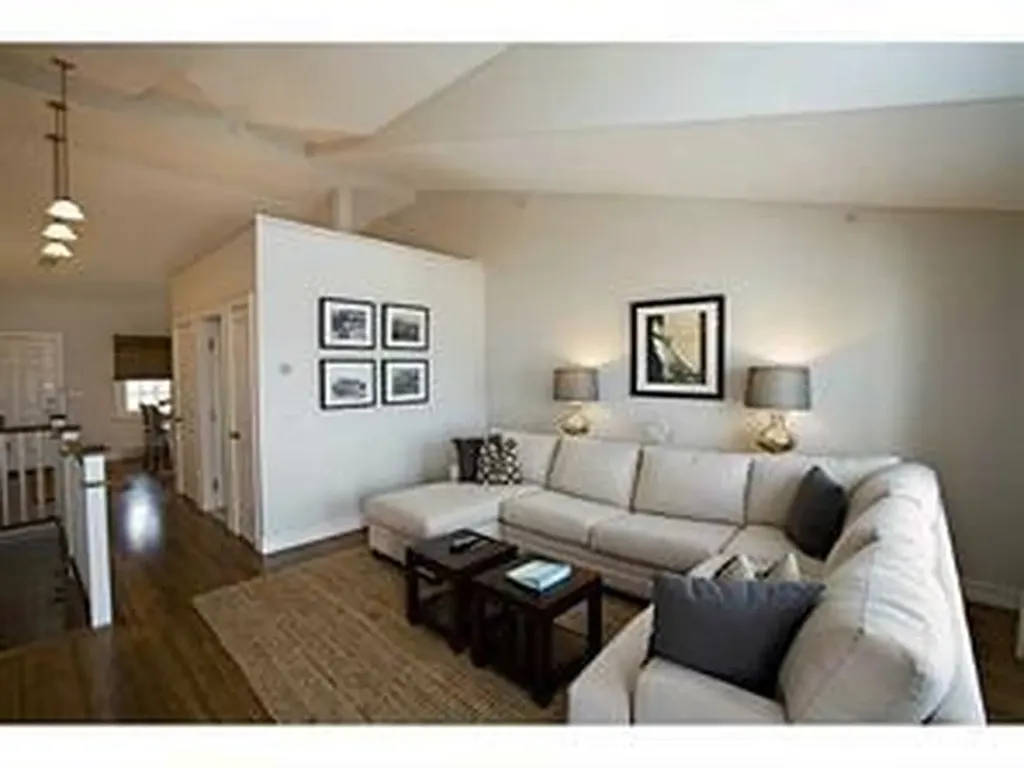 44 Bay Street Westerly RI 02891