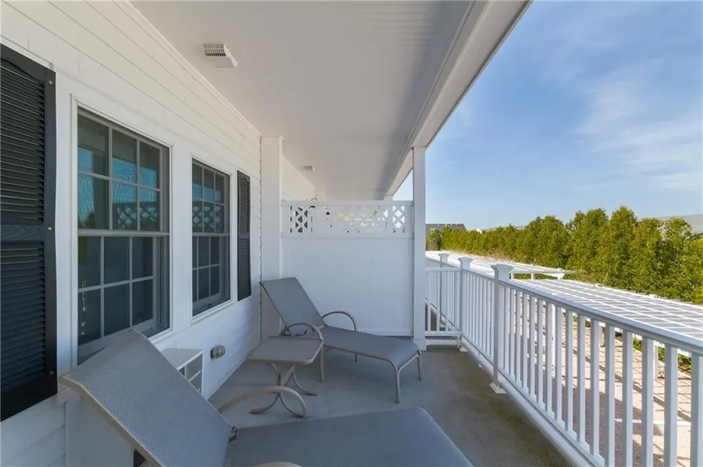 44 Bay Street Westerly RI 02891