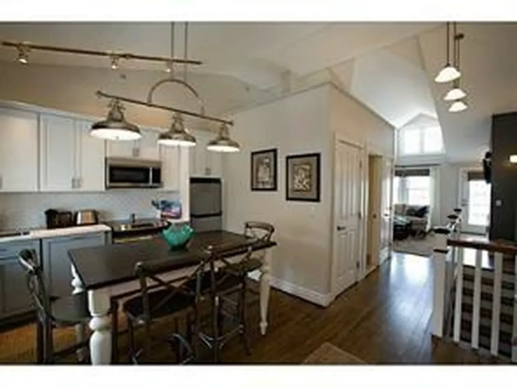44 Bay Street Westerly RI 02891