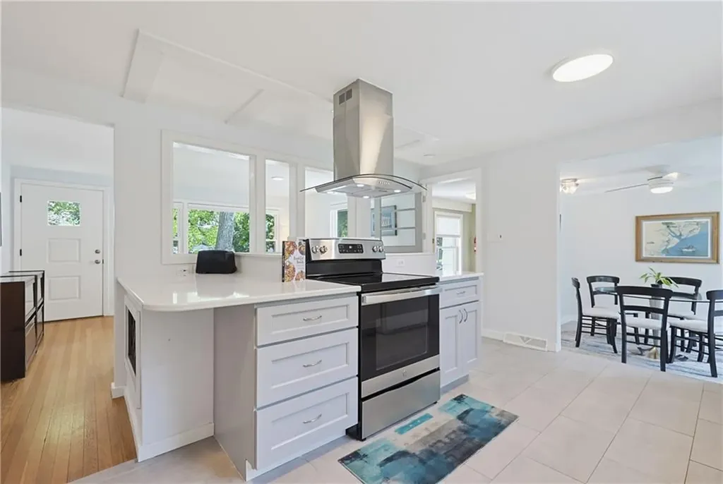15 Austin Drive Cumberland RI 02864