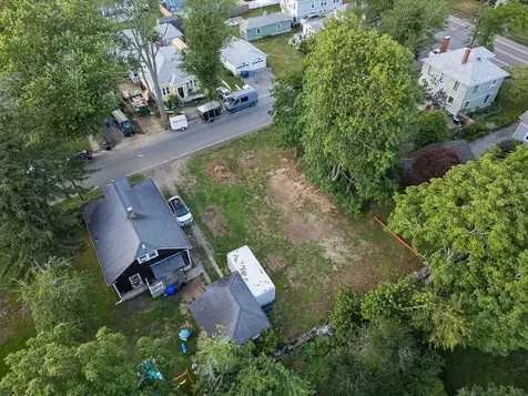 128 Peck Avenue Bristol RI 02809