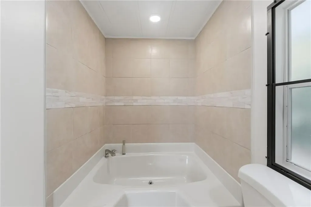 61 Oak Terrace Burrillville RI 02839
