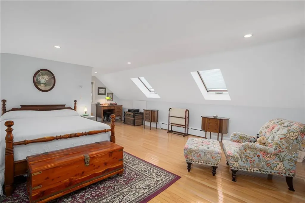 3 Harold Street Newport RI 02840