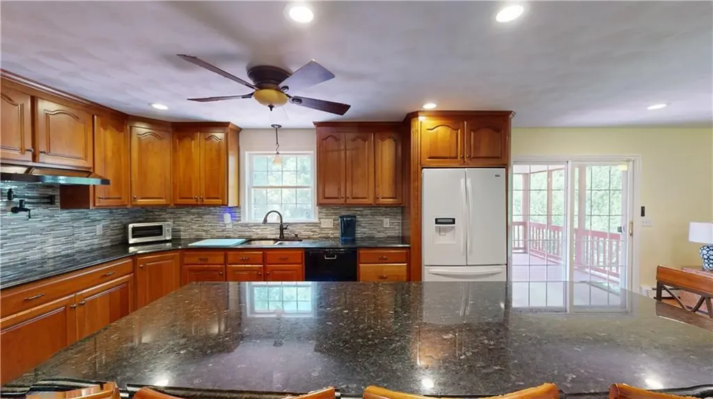 6 Forest Hill Drive North Smithfield RI 02896