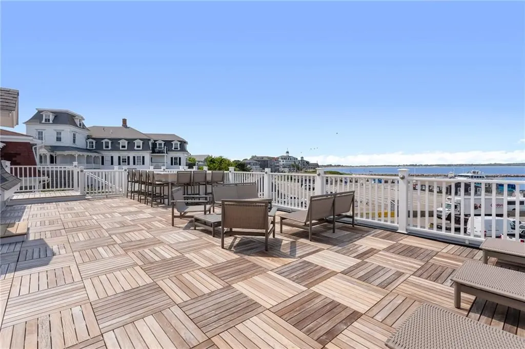 212 Water Street Block Island RI 02807
