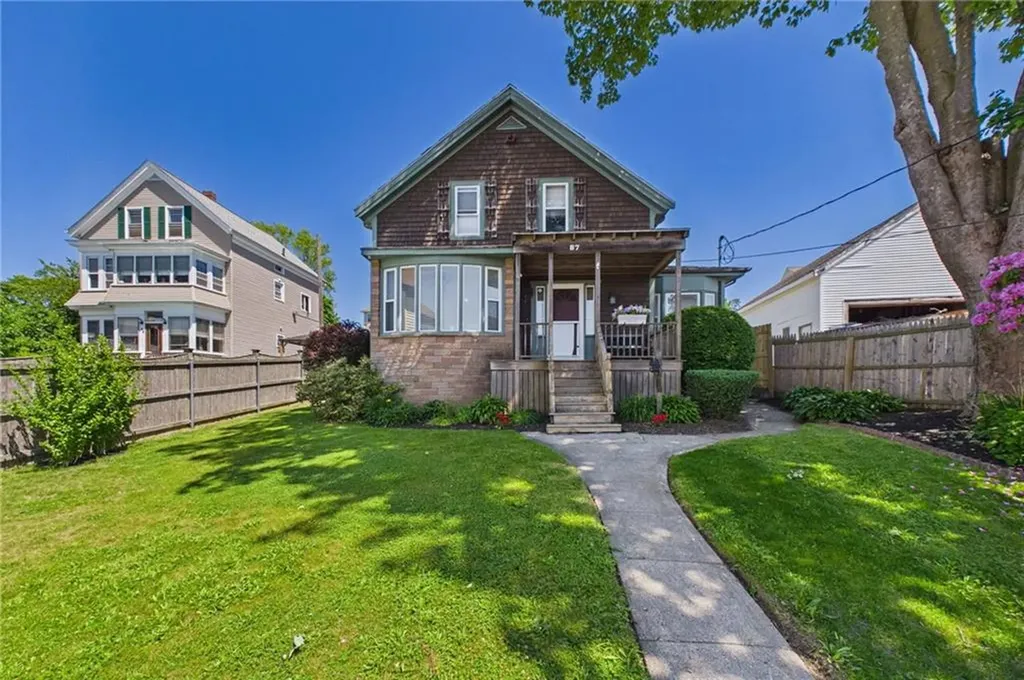 87 Stowe Street Fall River MA 02720