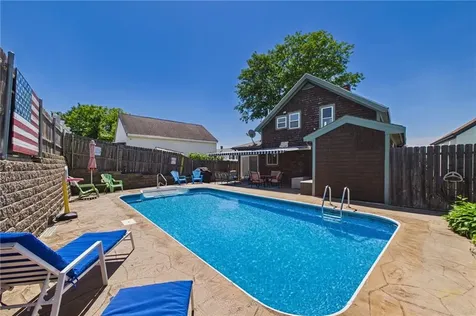 87 Stowe Street Fall River MA 02720