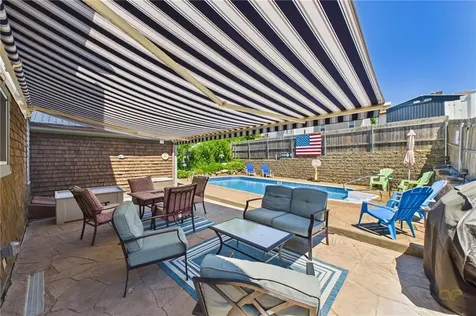 87 Stowe Street Fall River MA 02720