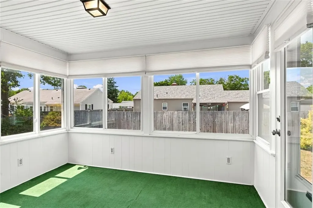 19 Benson Avenue Warwick RI 02888